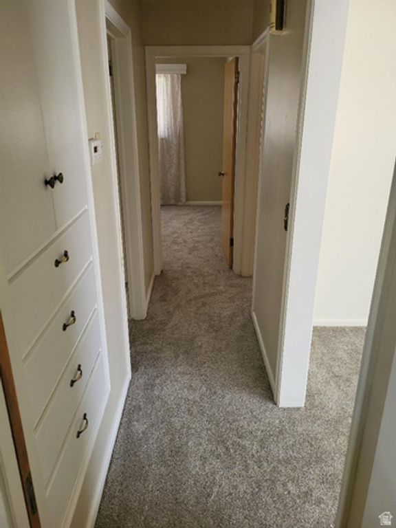 Image 6 of property listing at 1358 CROSS ST, Ogden, UT 84404