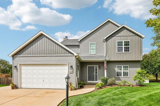 W1064 Audubon Park DRIVE, Ixonia, WI 53036