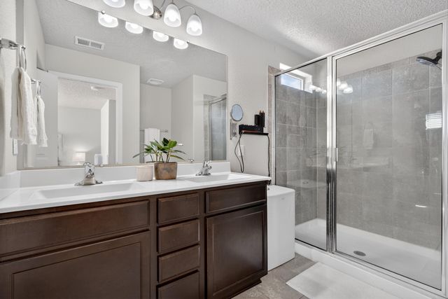 2428 Del Timbre Lane SW, Albuquerque, NM 87121