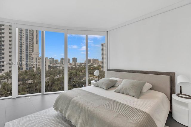 17475 Collins Ave 304, Sunny Isles Beach, FL 33160