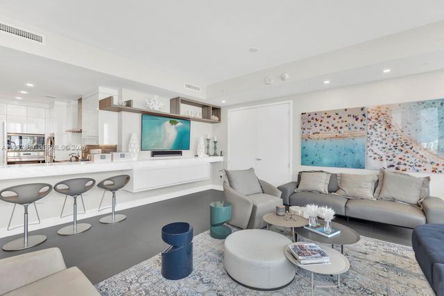 17475 Collins Ave 304, Sunny Isles Beach, FL 33160