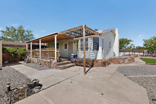 5014 Nickel Drive NE, Rio Rancho, NM 87124
