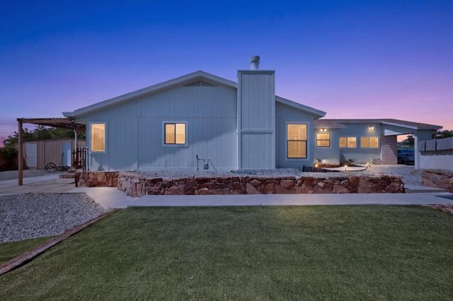 5014 Nickel Drive NE, Rio Rancho, NM 87124