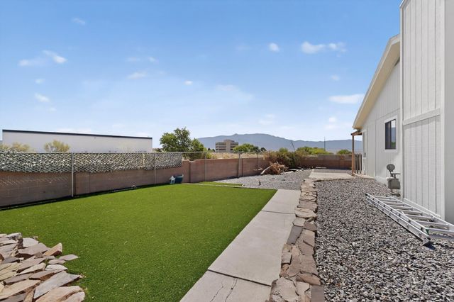 5014 Nickel Drive NE, Rio Rancho, NM 87124