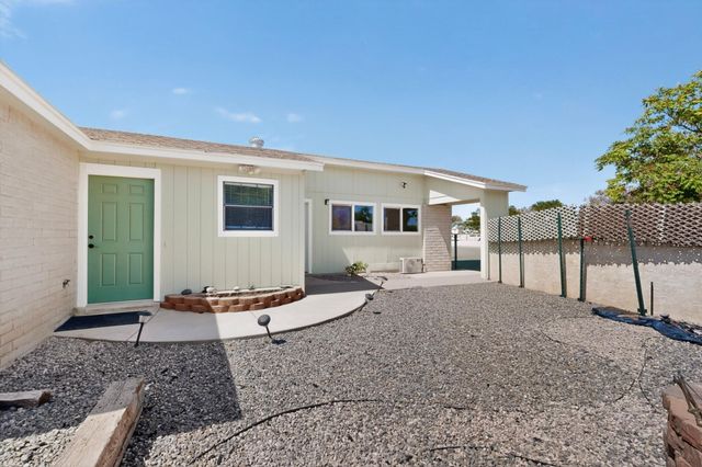 5014 Nickel Drive NE, Rio Rancho, NM 87124