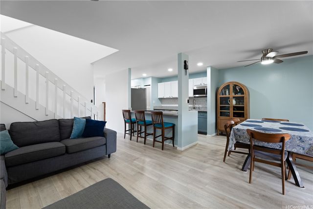 94-325 Anania Drive 7, Mililani, HI 96789