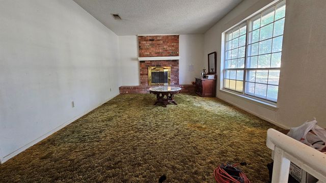 124 Oak Springs Boulevard, Whitney, TX 76692