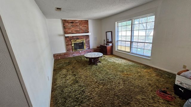 124 Oak Springs Boulevard, Whitney, TX 76692