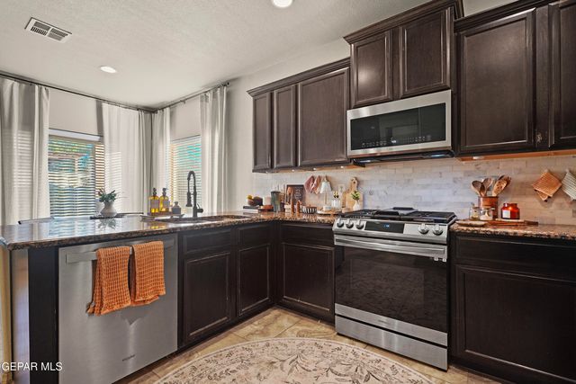 3144 HIDDEN CREEK Drive, El Paso, TX 79938