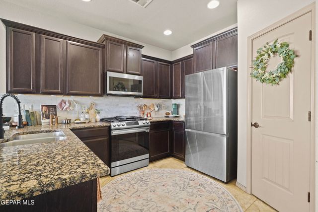 3144 HIDDEN CREEK Drive, El Paso, TX 79938