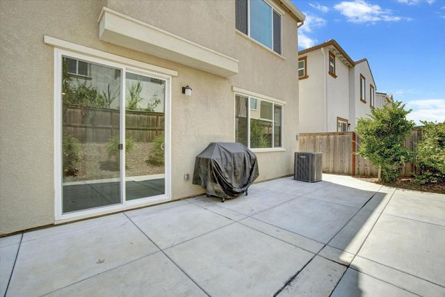 4422 French Dr, Folsom, CA 95630