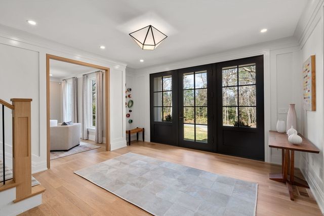 9 Skating Pond Road, Weston, MA 02493