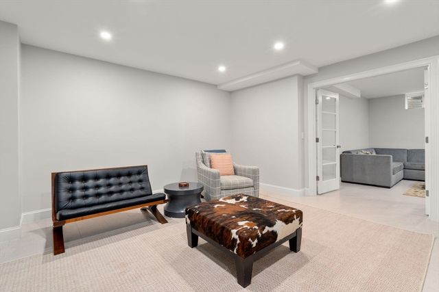 9 Skating Pond Road, Weston, MA 02493