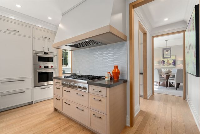 9 Skating Pond Road, Weston, MA 02493