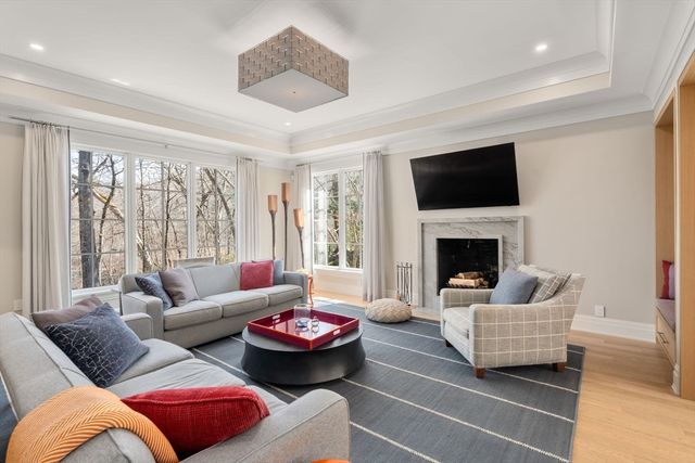 9 Skating Pond Road, Weston, MA 02493