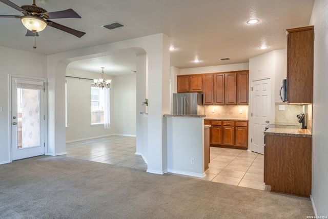 6913 Abbey Falls, San Antonio, TX 78249