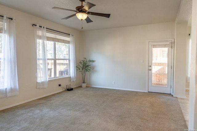6913 Abbey Falls, San Antonio, TX 78249