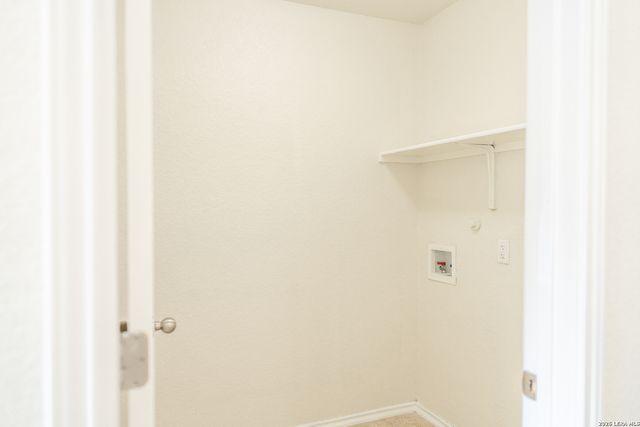 6913 Abbey Falls, San Antonio, TX 78249
