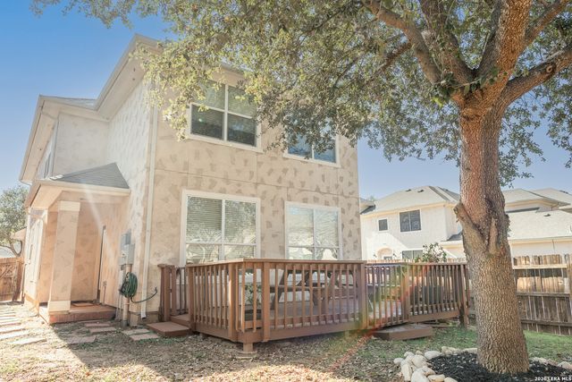 6913 Abbey Falls, San Antonio, TX 78249