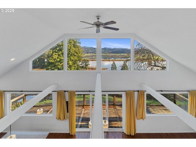 13000 I St, Nehalem, OR 97131