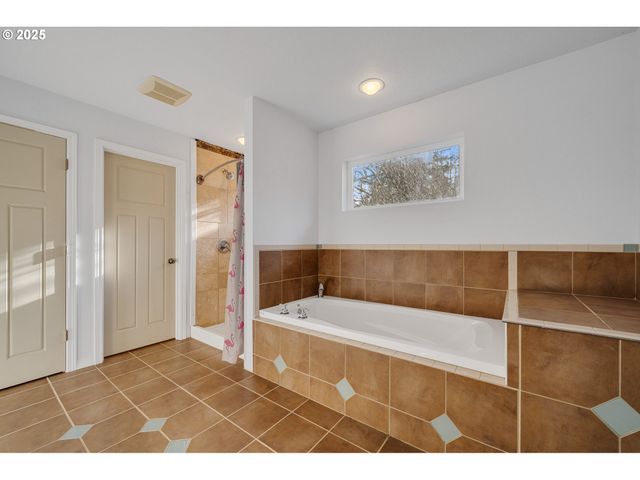 13000 I St, Nehalem, OR 97131