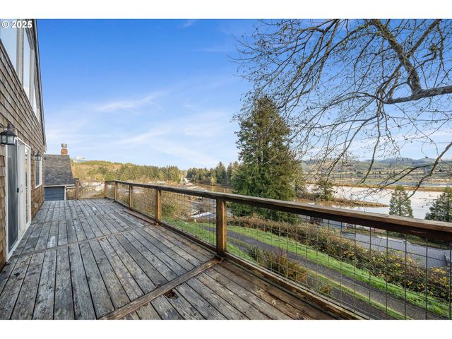 13000 I St, Nehalem, OR 97131