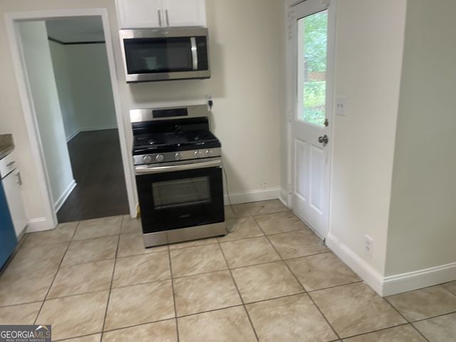 1321 SNAPFINGER Road, Decatur, GA 30032