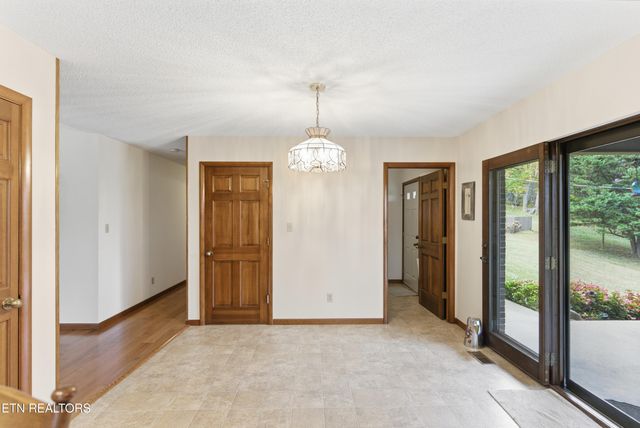 122 Fox Hunter Rd, Maynardville, TN 37807