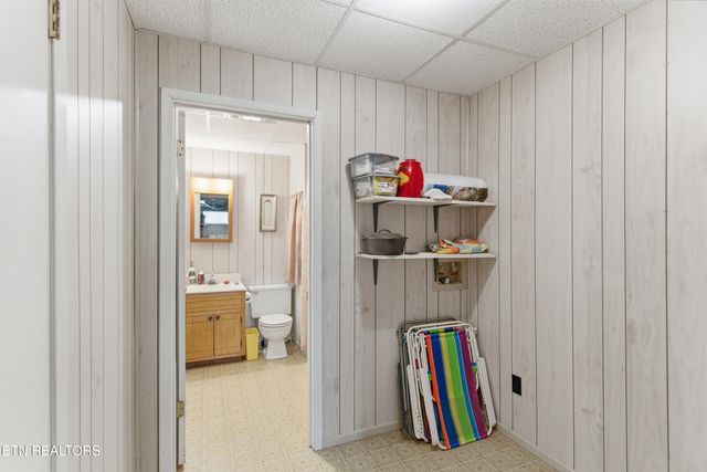 122 Fox Hunter Rd, Maynardville, TN 37807