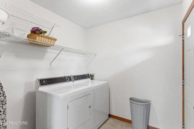 122 Fox Hunter Rd, Maynardville, TN 37807