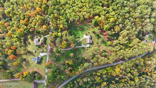 122 Fox Hunter Rd, Maynardville, TN 37807