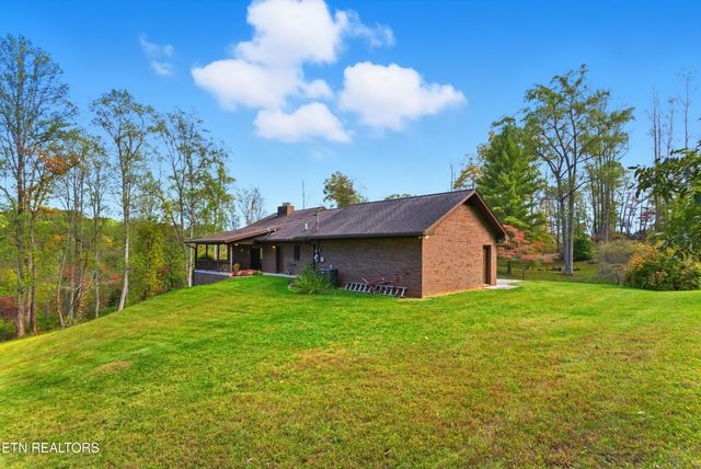 122 Fox Hunter Rd, Maynardville, TN 37807