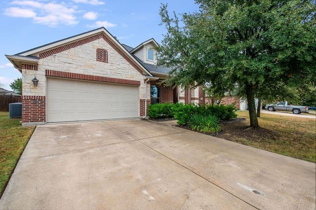 556 Bretts Way, Burleson, TX 76028