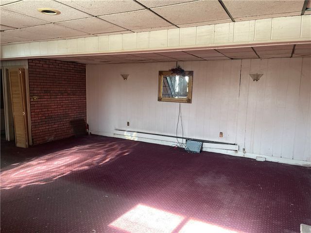 128 Hamilton Ln, New Beaver Boro, PA 16141