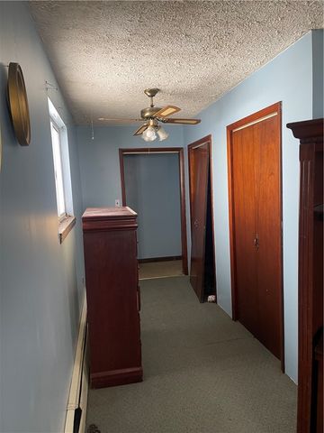 128 Hamilton Ln, New Beaver Boro, PA 16141