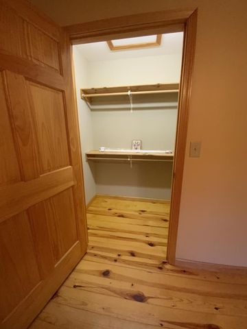 29 Agora Lane, Ellijay, GA 30540