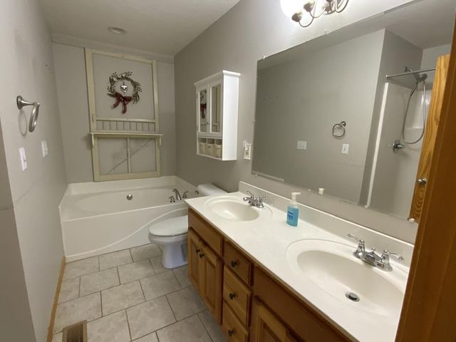 29 Agora Lane, Ellijay, GA 30540