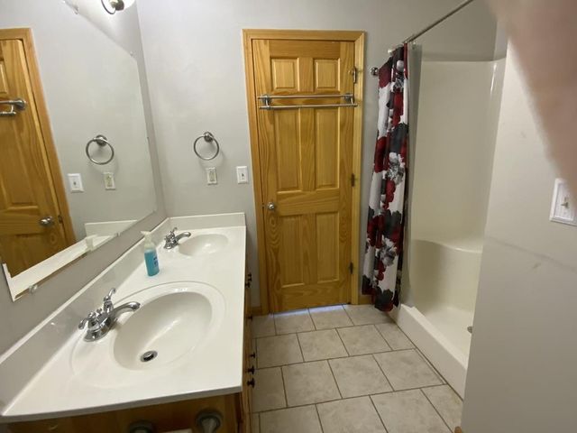 29 Agora Lane, Ellijay, GA 30540