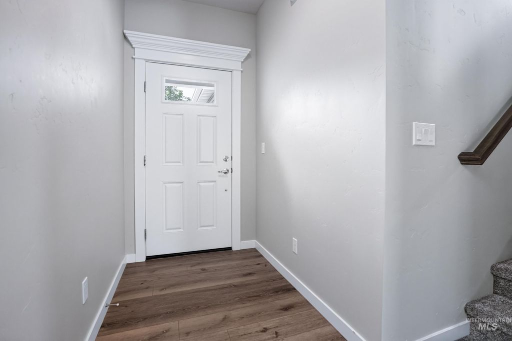 2126 E Sharptail St, Meridian, ID 83646 photo 5