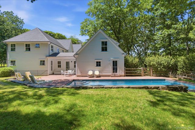43 Gardiners Bay Drive, Shelter Island, NY 11964