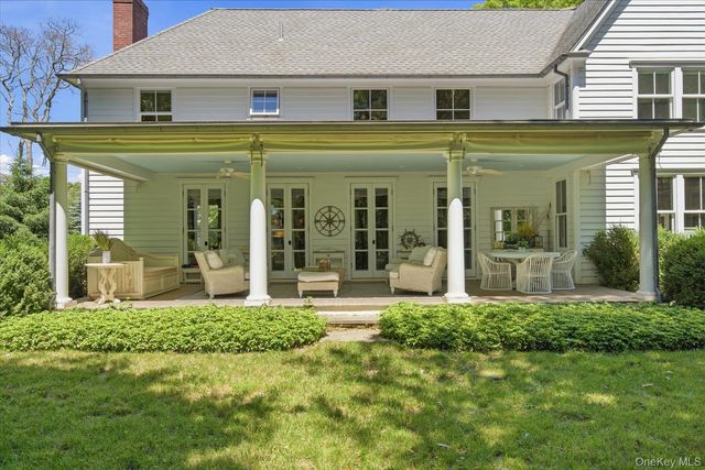 43 Gardiners Bay Drive, Shelter Island, NY 11964