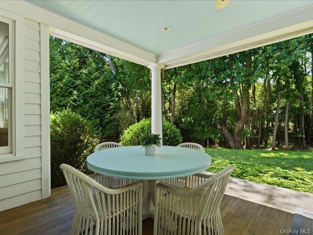43 Gardiners Bay Drive, Shelter Island, NY 11964