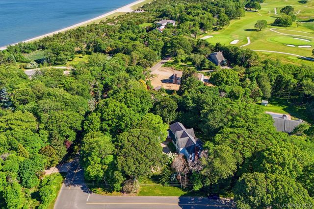 43 Gardiners Bay Drive, Shelter Island, NY 11964