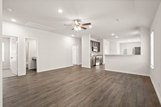 1507 Romans Road, Ennis, TX 75119