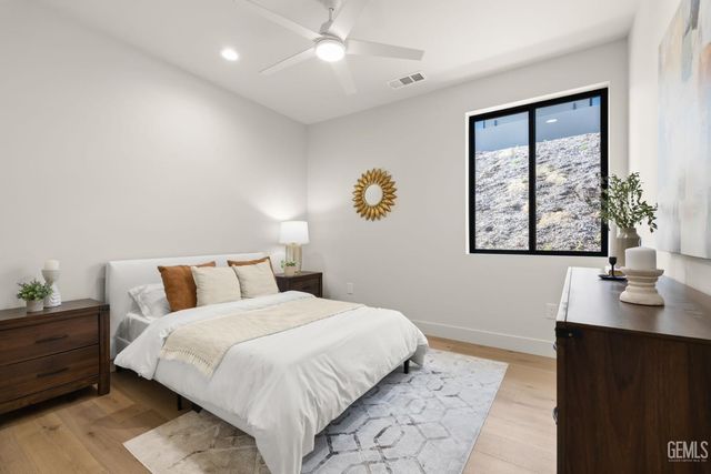 872 Via Ondulando, Ventura, CA 93003