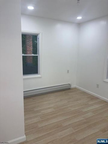 500 Burnside Street, Orange, NJ 07050