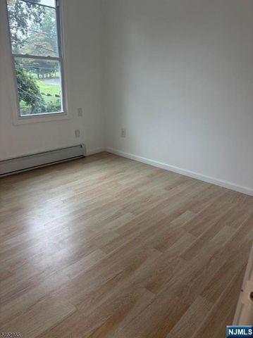 500 Burnside Street, Orange, NJ 07050