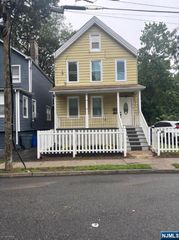 500 Burnside Street, Orange, NJ 07050