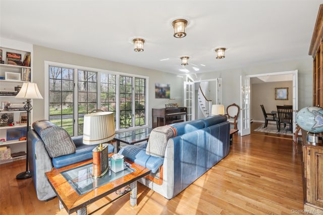 27 Cat Ridge Road, North Salem, NY 10560