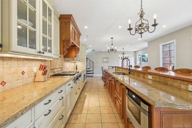 27 Cat Ridge Road, North Salem, NY 10560